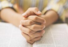 How to Pray for Your Pastor