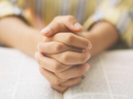 How to Pray for Your Pastor
