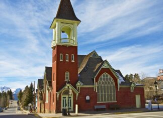 The Invisible Church: Why Your Community Does Not Know Your Church Exists